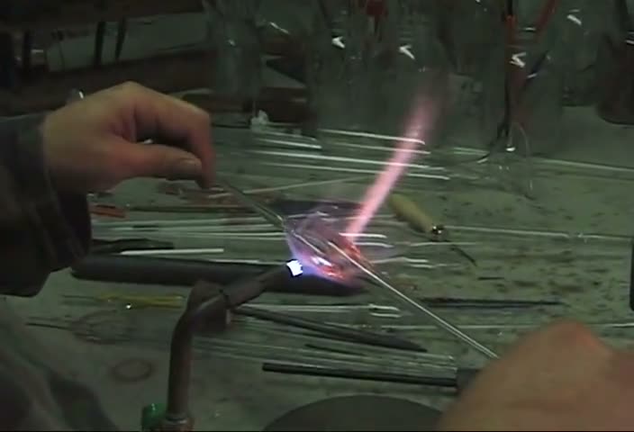 Making Borosilicate Wine Goblets preview